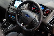 Ford Focus 2.0 Focus ST-3 T 5dr 33