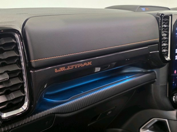 Ford Ranger Ranger Pick Up Double Cab Wildtrak 2.0 Eco Blue 205 Auto Fitted with Canopy 18