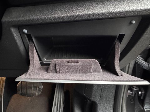 BMW 2 Series 220I M SPORT ACTIVE TOURER 77