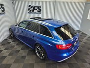 Audi RS4 4.2 FSI V8 Estate 5dr Petrol S Tronic quattro Euro 5 (450 ps) 17