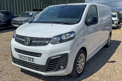Vauxhall Vivaro SWB L1H1 Low Roof Pro F2700 Air Con Nav Sensors EURO 6