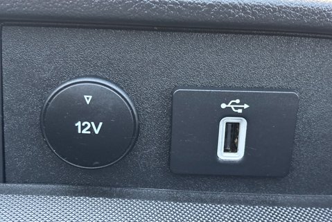 Ford Transit Custom 320 L1 Limited 170 ps Panel Van - Automatic 31