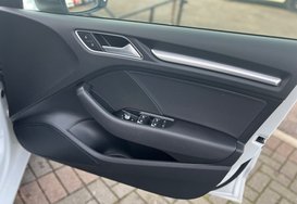 Audi A3 1.6 TDI SPORT AUTOMATIC 16