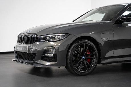 BMW 3 Series 2.0 330e 12kWh M Sport Pro Edition Saloon 4dr Petrol Plug-in Hybrid Auto xD 35