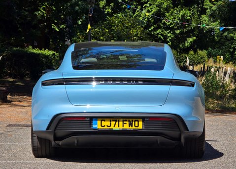 Porsche Taycan Taycan 4x2 4dr 28