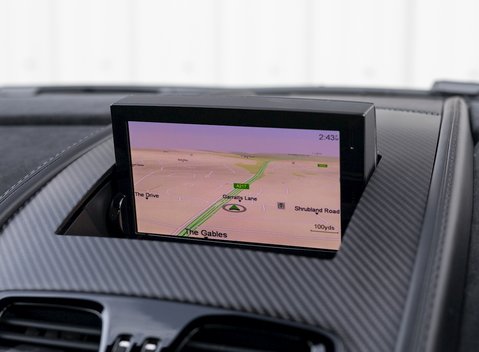 Aston Martin Vantage GT8 17