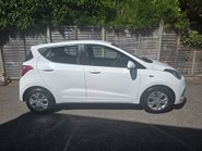 Hyundai i10 SE ONLY 13,000 MILES FROM NEW 2