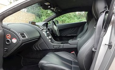 Aston Martin V8 Vantage S 5