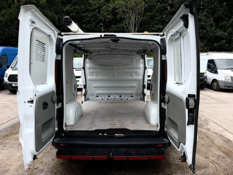 Vauxhall Vivaro 2.0 2700 CDTi Panel Van 4dr Diesel Manual FWD L1 (195 g/km, 113 bhp) 12