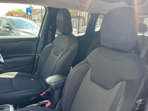 Jeep Renegade 2.0 MultiJetII 75th Anniversary Auto 4WD Euro 6 (s/s) 5dr 28
