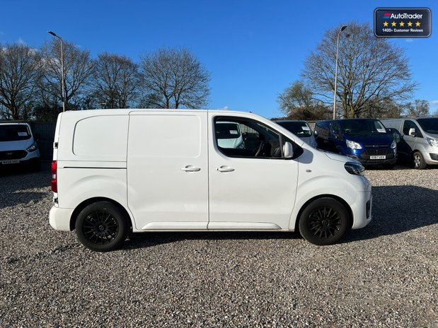Toyota Proace SWB L1H1 Low Roof Comfort Air Con Alloys Camera Nav EURO 6 NO VAT 5