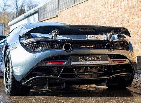 McLaren 720S Luxury 22