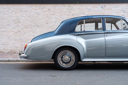 Rolls-Royce Silver Cloud III Restored 14