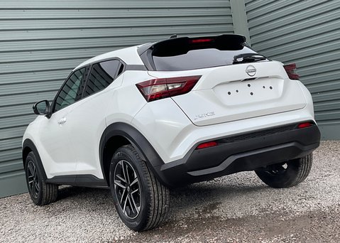 Nissan Juke N-CONNECTA DIG-T 114BHP  10