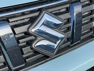 Suzuki Vitara SZ-T BOOSTERJET MHEV 13