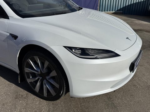 Tesla Model 3 Saloon 4dr Electric Auto RWD (208 ps) 13