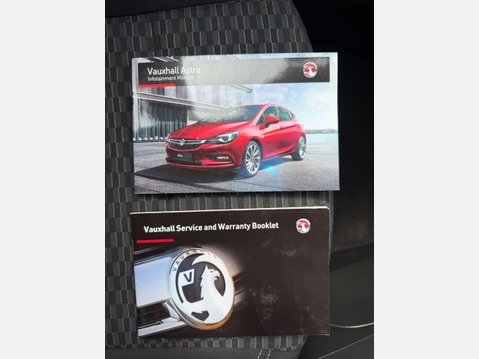 Vauxhall Astra 1.6 CDTi ecoFLEX SRi Nav Hatchback 5dr Diesel Manual Euro 6 (s/s) (110 ps) 43