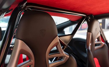 Porsche 911 (997) GT2 RS 13