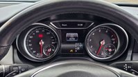 Mercedes-Benz GLA 1.6 GLA180 GPF Urban Edition SUV 5dr Petrol 7G-DCT Euro 6 (s/s) (122 ps) 27