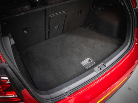 Volkswagen Golf 2.0 Golf GTi Semi-Auto 3dr 26