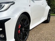 Toyota Yaris GR-Y CIRCUIT 18