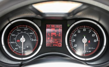 Alfa Romeo 8C Spider 15