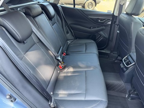 Subaru Outback TOURING 46