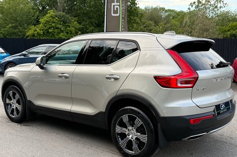 Volvo XC40 T5 INSCRIPTION AWD -XENIUM -360 CAMERA -PAN ROOF -HARMAN KARDON -WINTER PAC 2