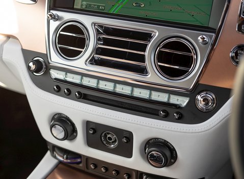 Rolls-Royce Wraith 'Inspired By British Music' Ronnie Wood 21