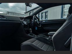 Volkswagen Golf 2.0 Golf R TSi Semi-Auto 4WD 3dr 9