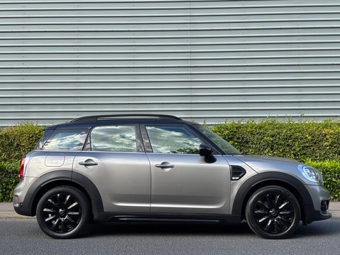 Mini Countryman COOPER 5