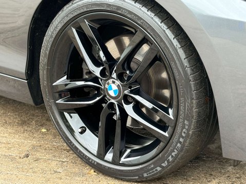 BMW 2 Series 2.0 220i M Sport Auto 2dr 5