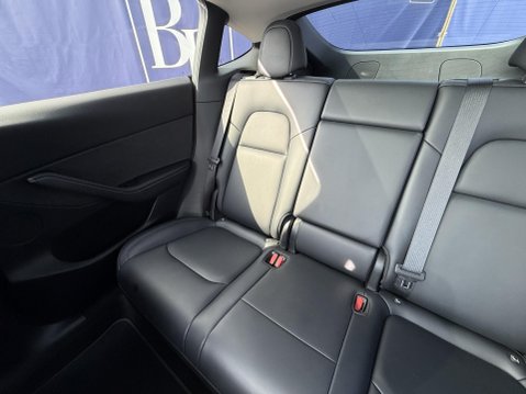 Tesla Model Y SUV 5dr Electric Auto RWD (346 ps) 27
