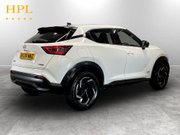 Nissan Juke 1.6 N-Connecta SUV 5dr Petrol Hybrid Auto Euro 6 (143 ps) Alloys - Air Con 7