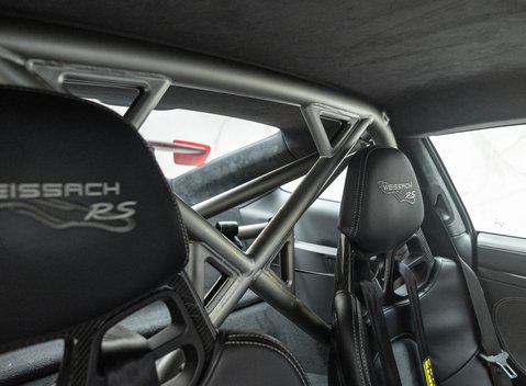 Porsche 911 GT2 RS Weissach (991) 19