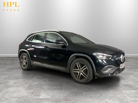 Mercedes-Benz GLA 1.3 GLA200 Sport (Executive) SUV 5dr Petrol 7G-DCT Euro 6 (s/s) (163 ps) C 1