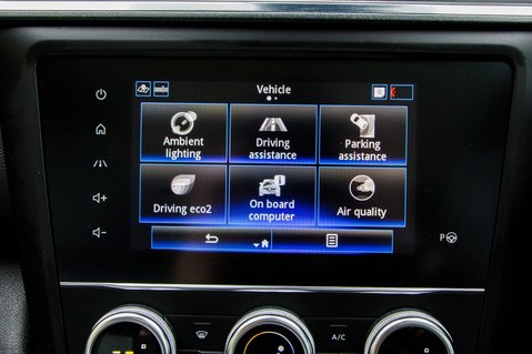 Renault Kadjar GT LINE TCE EDC 26