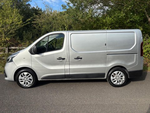 Renault Trafic SL28 SPORT ENERGY DCI 11