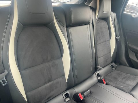Infiniti Q30 1.5d Sport Euro 6 (s/s) 5dr 17