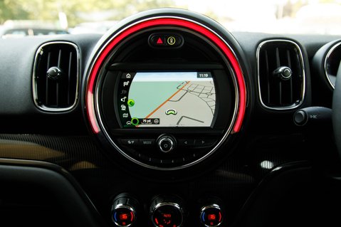 Mini Countryman COOPER D ALL4 EXCLUSIVE 24