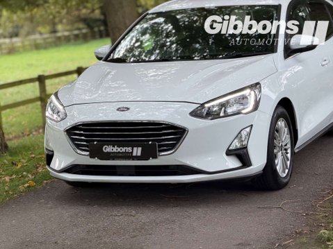 Ford Focus 1.0 Focus Titanium 5dr 3