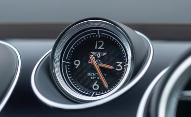 Bentley Bentayga V8 19