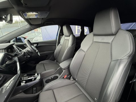 Audi Q4 40 S line SUV 5dr Electric Auto 82kWh (204 ps) 28