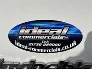 Toyota Hilux Invincible 4WD D-4D Double Cab Pickup 11