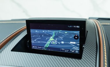 Aston Martin Vanquish S Ultimate 18