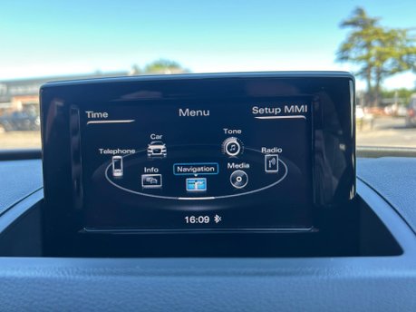 Audi Q3 TFSI S LINE NAVIGATION 26