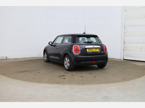 Mini Hatch 1.5 Cooper Euro 6 (s/s) 3dr 4