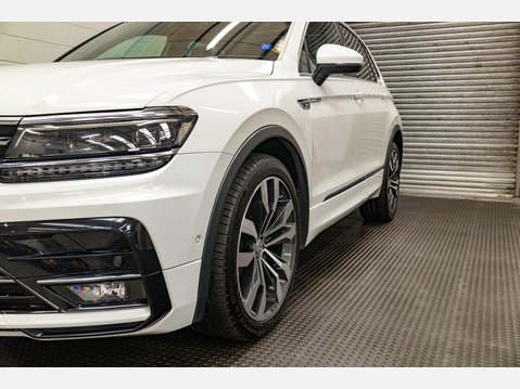 Volkswagen Tiguan 2.0 TDI R-Line Tech DSG 4Motion Euro 6 (s/s) 5dr 88