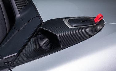 Porsche 718 SPYDER RS 40