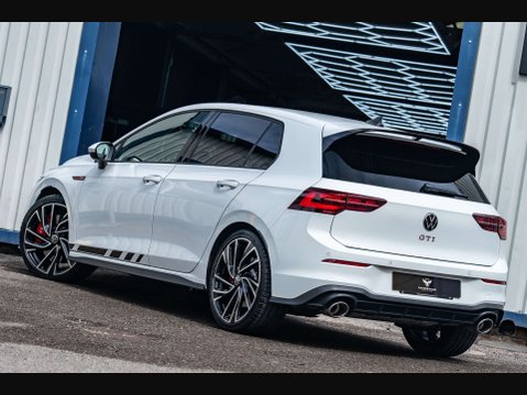Volkswagen Golf 2.0 Golf Clubsport GTi TSi Semi-Auto 5dr 30
